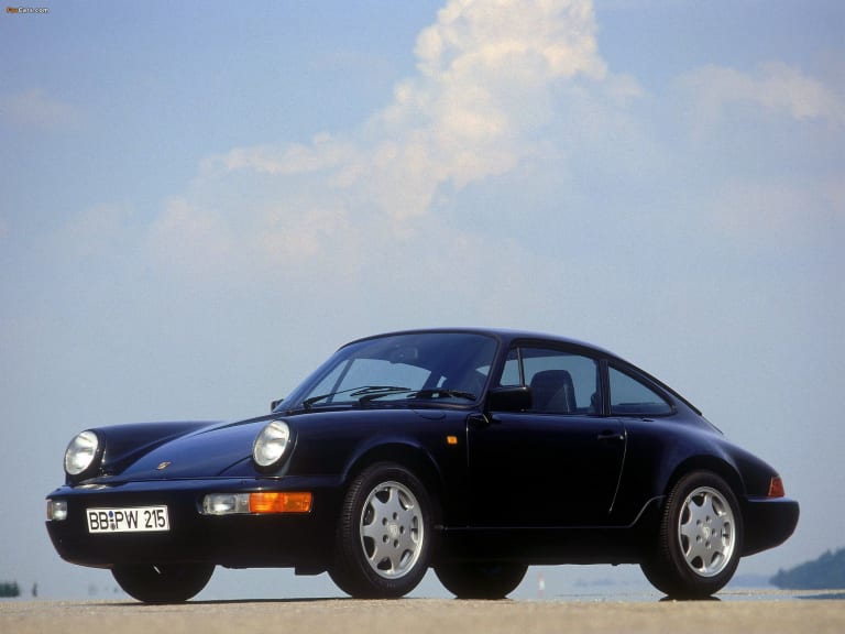 Porsche 964 Carrera 4 : à son tour d'être à la mode !