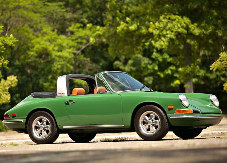 pictures_porsche_911_targa_1966_1-aspect-ratio-2048-1474.jpg