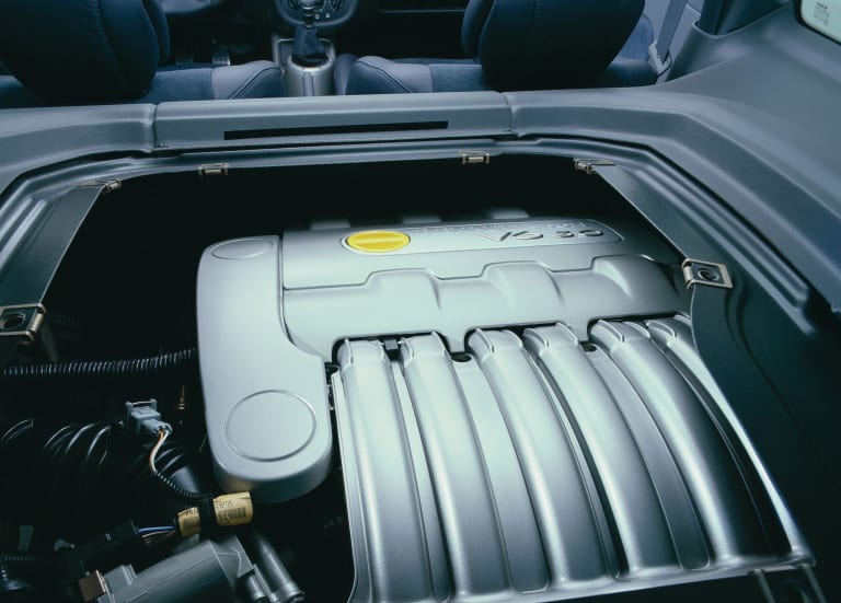 pictures_renault_clio_1999_1-aspect-ratio-2048-1469-1.jpg