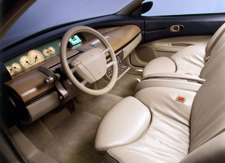 pictures_renault_concepts_1995_1-aspect-ratio-2048-1487.jpg