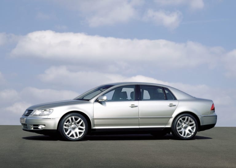 pictures_volkswagen_phaeton_2002_8-aspect-ratio-1600-1137.jpg