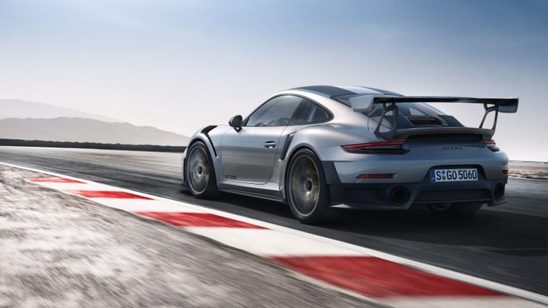 porsche-911-gt2-rs-2018-hd-wallpaper-6a641eed8b80375612b1adee6c5780d5-scaled.jpg
