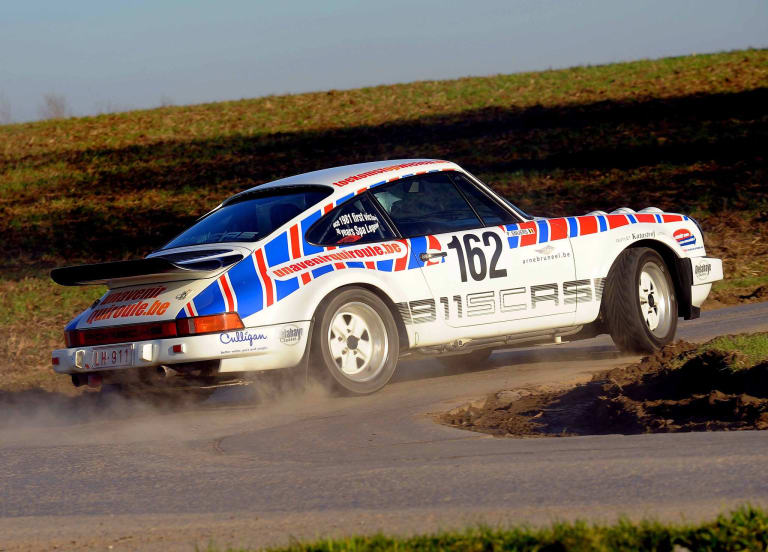 porsche_911-sc_1984_wallpapers_2-aspect-ratio-2048-1472.jpg