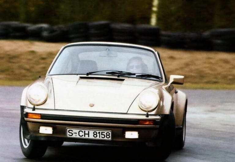 porsche_911-turbo_1975_pictures_1-aspect-ratio-640-441.jpg