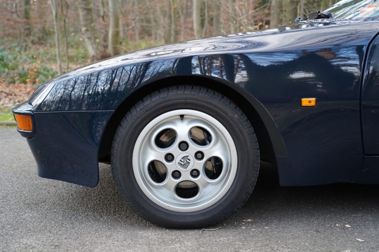 porsche-944-targa-exteriors-34-scaled.jpg