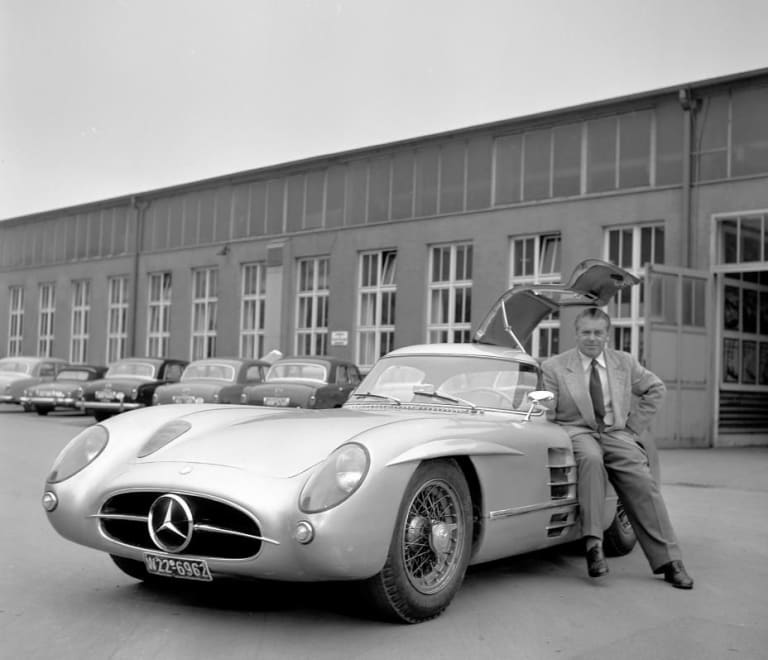 preview-928x522-2.jpg