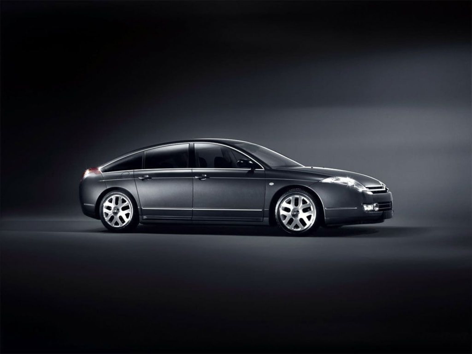 Citroën C6 : destin tragique pour un possible chef-d'oeuvre