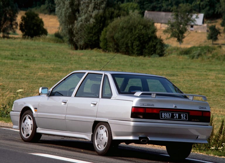 renault_21_1989_images_1-aspect-ratio-2048-1488.jpg