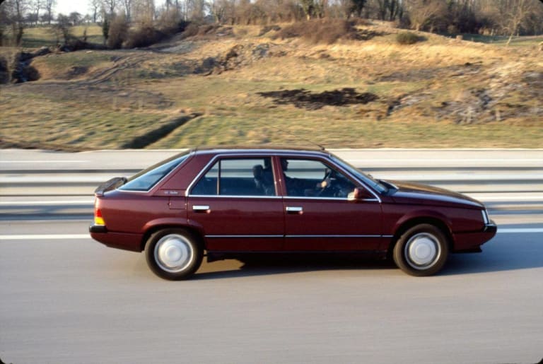 renault-25-v6-turbo-phase-1-185ch-12-1024x687-1.jpg