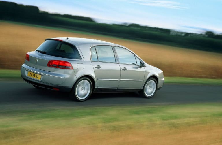 renault_vel-satis_2001_wallpapers_2-aspect-ratio-1024-671.jpg