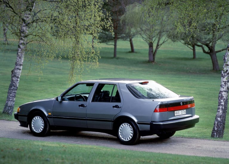 saab_9000_1992_photos_1-aspect-ratio-1920-1377.jpg