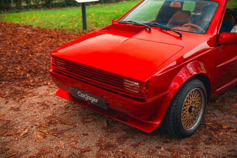 sbarro-super-eight-1984-rouge-detail-avg-mk-bd.jpg