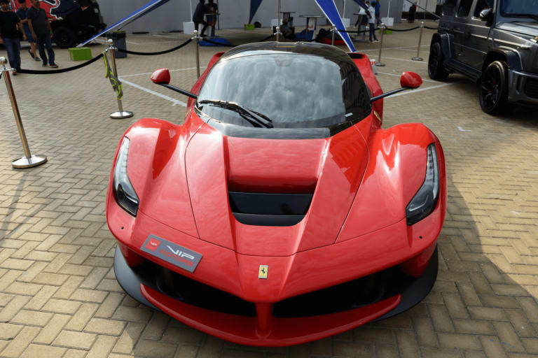 Il avait acheté les bonnes Ferrari au bon moment, personne ne l'avait prévenu pour le prix des batteries