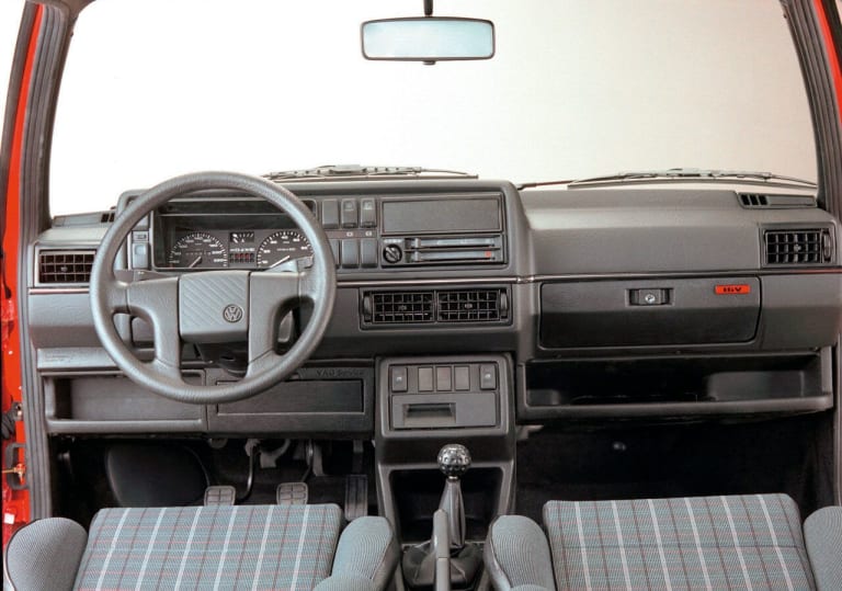 volkswagen_golf_1986_pictures_1-aspect-ratio-1280-899.jpg