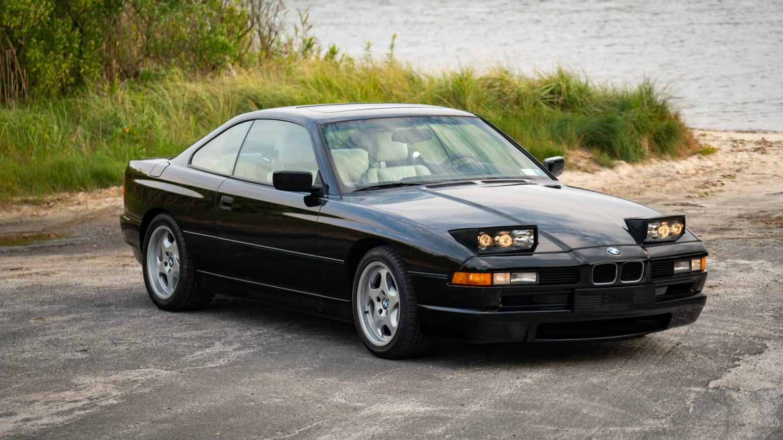 BMW série 8 E31 : enquête sur une GT au-dessus de tout soupçon