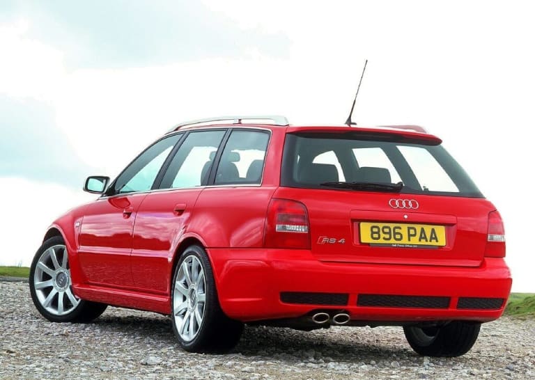 wallpapers_audi_rs4_2000_2-aspect-ratio-1024-728.jpg