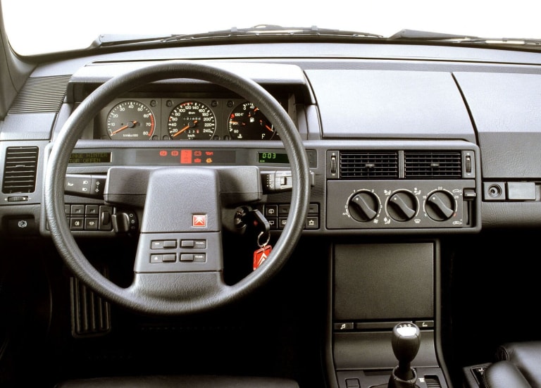wallpapers_citroen_xm_1989_3-aspect-ratio-1600-1148.jpg
