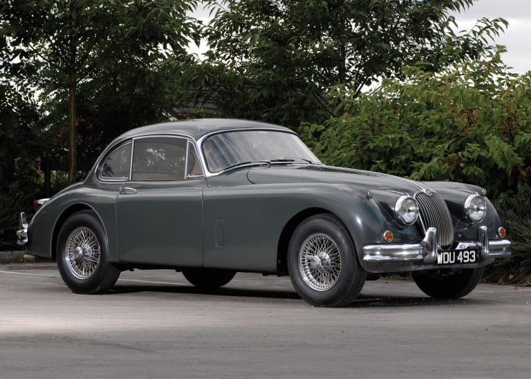 Jaguar XK 150 : les derniers feux d’un monde enfui
