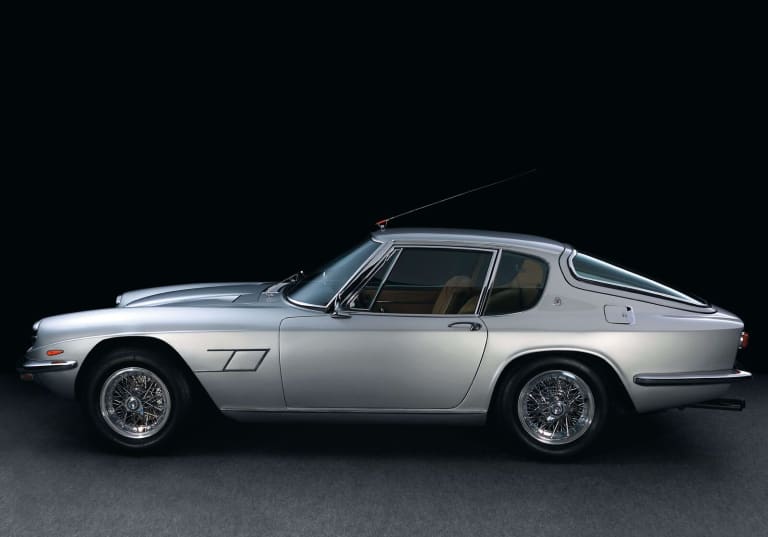 wallpapers_maserati_mistral_1963_6_1600x1200-aspect-ratio-1600-1118.jpg