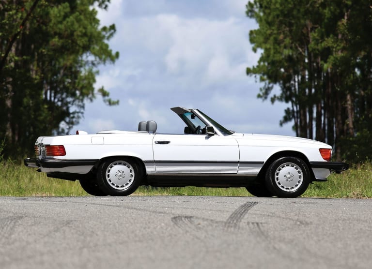 wallpapers_mercedes-benz_sl-klasse_1985_1-aspect-ratio-2048-1483.jpg