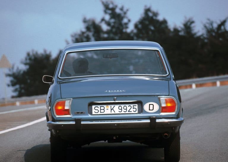 wallpapers_peugeot_504_1977_1-aspect-ratio-1280-914.jpg