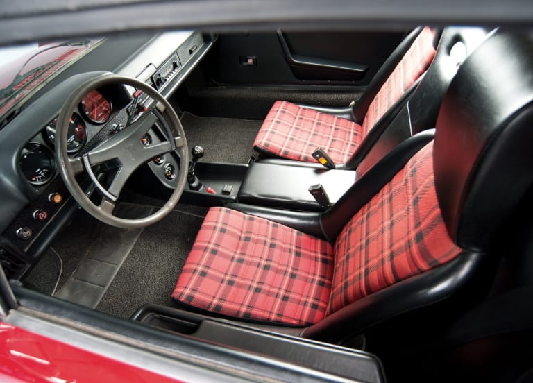 wallpapers_porsche_914_1975_1-aspect-ratio-2048-1471.jpg