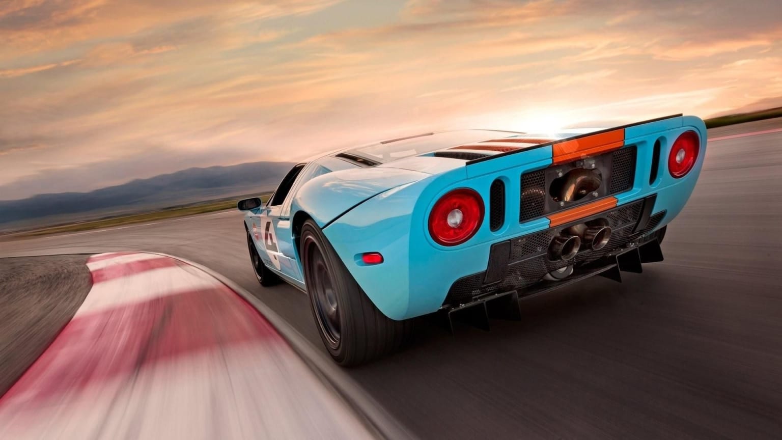 Ford GT : la quarantaine rugissante