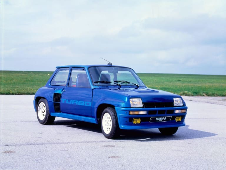 wp8843064-renault-5-wallpapers.jpg