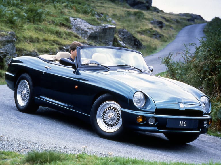 MG RV8 : collector et teaser en même temps