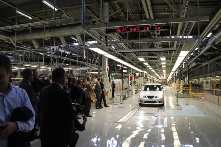 A défaut d'argent, Saab obtient du temps