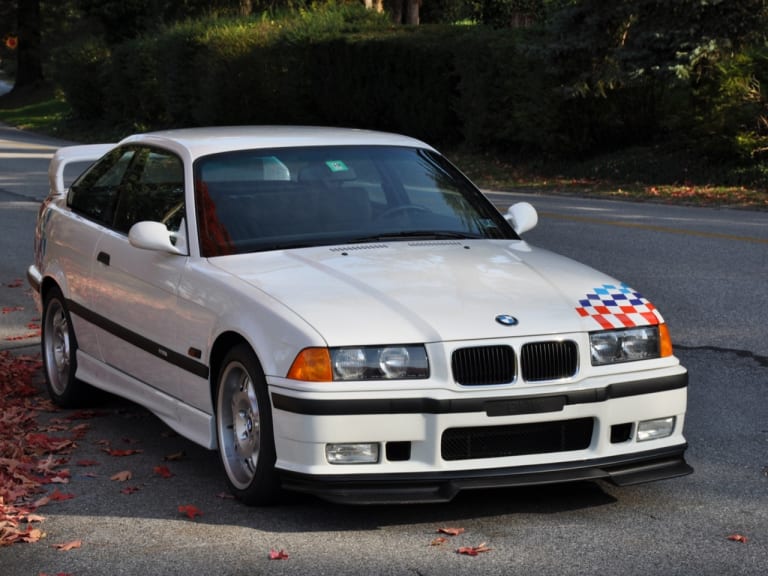 BMW M3 Lightweight : futile et totalement indispensable