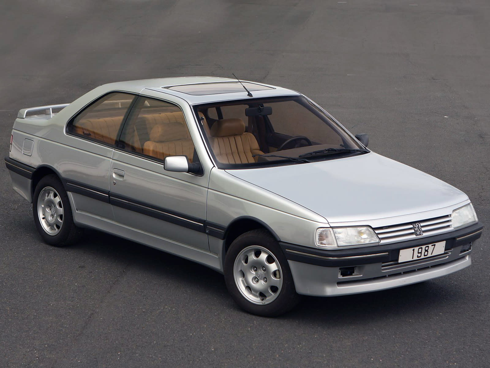 Peugeot 405 Coupé Heuliez : le chaînon manquant !