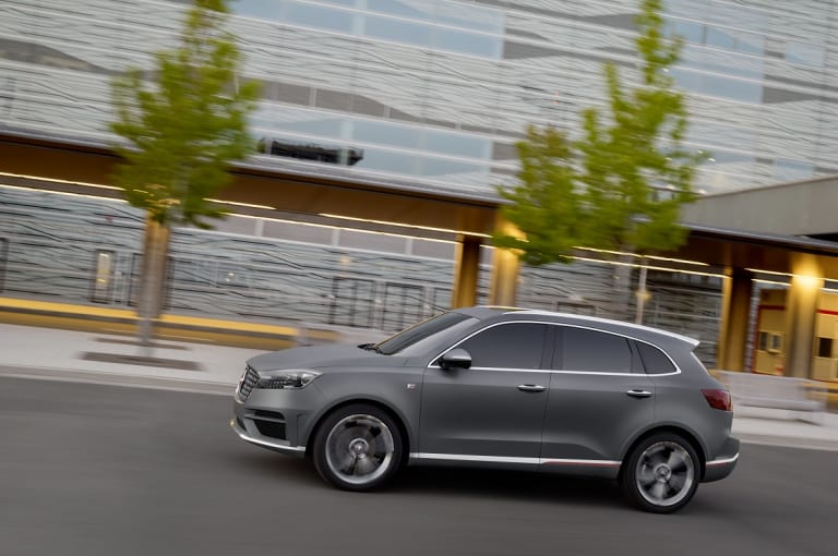 En 1 mois, le Borgward BX7 fait presque aussi bien que le DS 6WR en 7