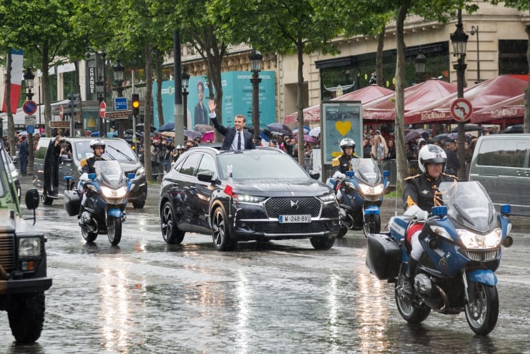 L'Affaire de la DS7 Crossback "présidentielle"