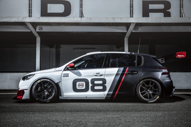 Peugeot 308 Racing Cup : la berruyère de Peugeot Sport signée Signature
