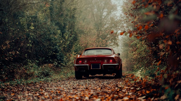 Chevrolet Corvette C3 photo de l'arrière de l'auto