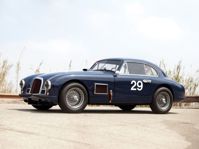 Aston Martin DB2 : exquise esquisse