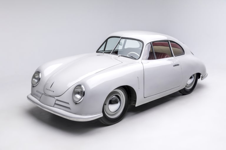 Porsche 356/2 “Gmünd” : la mère de toutes les Porsche ?