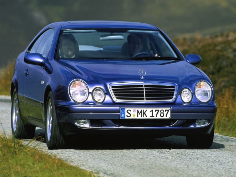 Mercedes-Benz CLK : révolution à Stuttgart !
