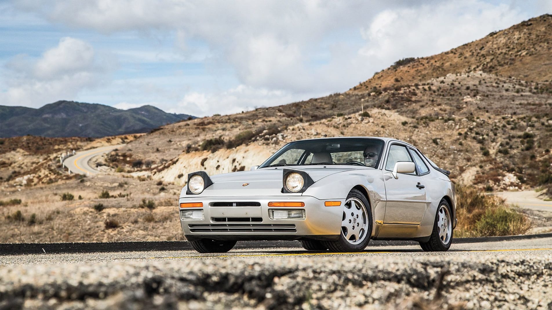 Porsche 944 Turbo : celle qui aurait pu tuer la 911