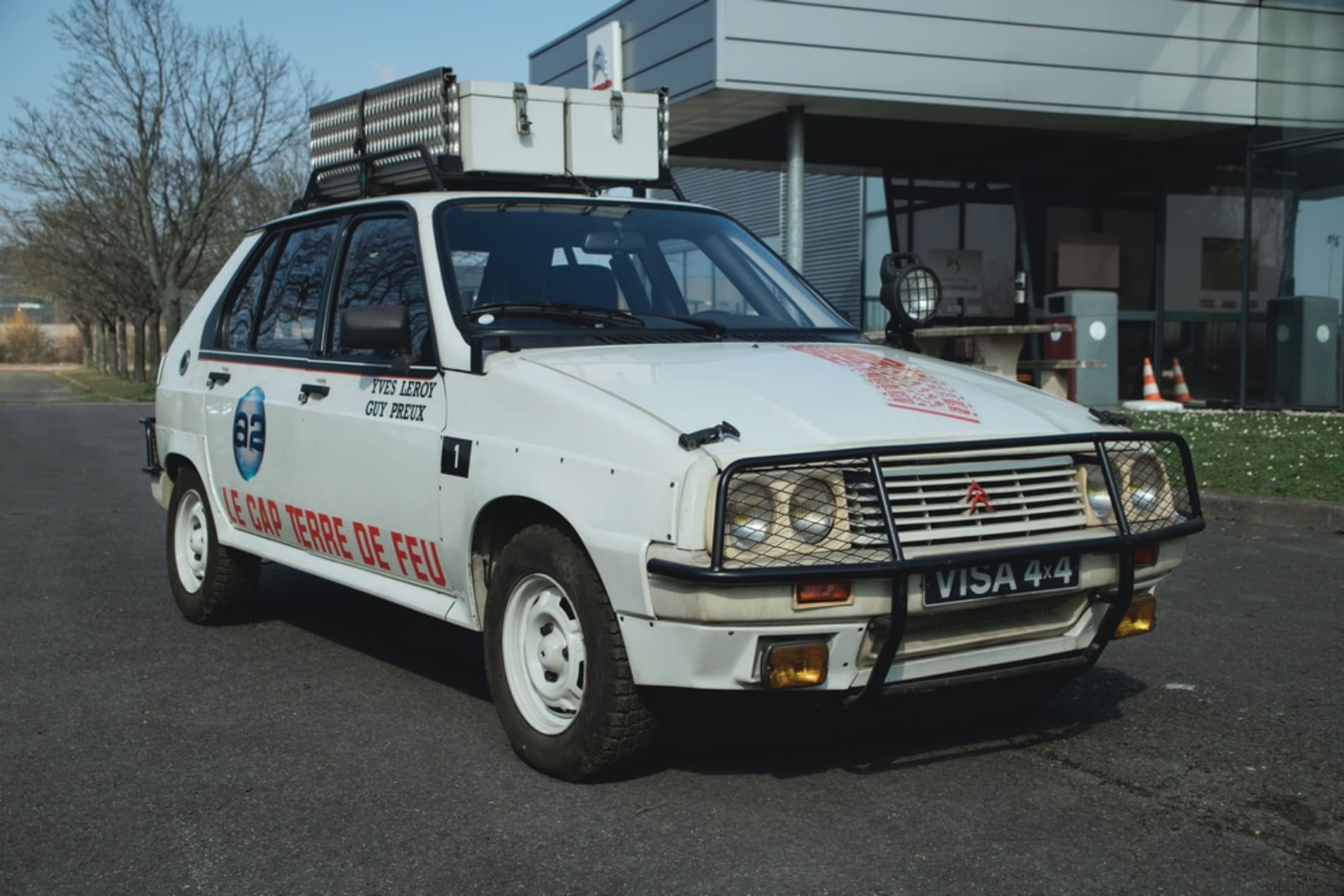 Le Grand Raid Le Cap - Terre de Feu : le tour du monde en Citroën Visa !