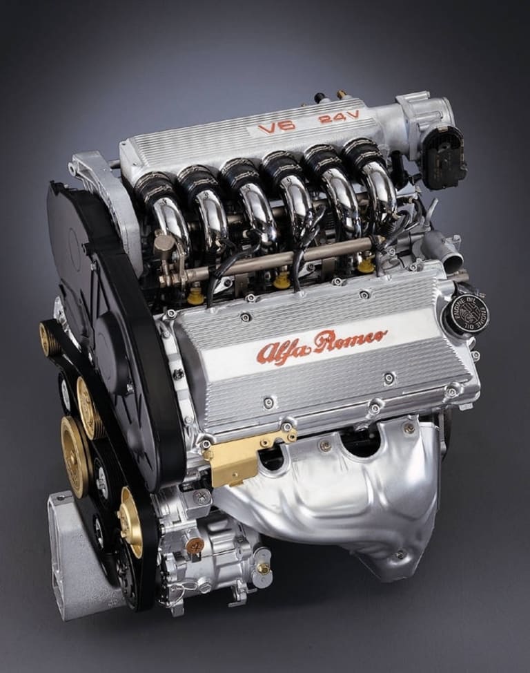 Alfa Romeo : le V6 "Busso", légende à tout faire