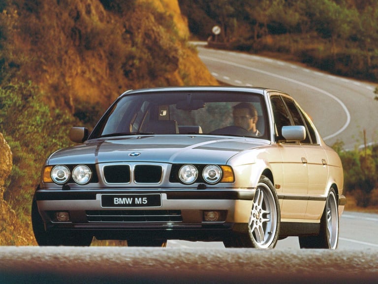 BMW M5 E34 : à la poursuite de sa légende