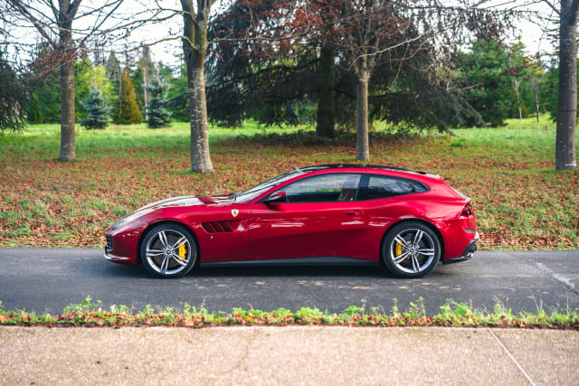 Ferrari Gtc4lusso 3