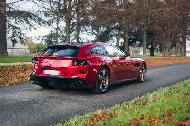 FERRARI Gtc4lusso 2018 occasion