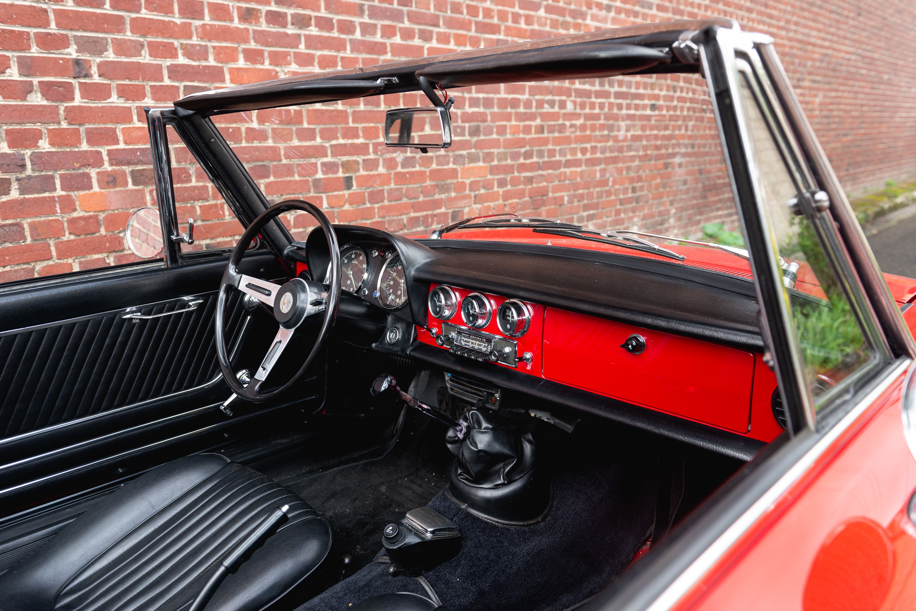 Alfa Romeo Spider  1600 Duetto Coda Longa