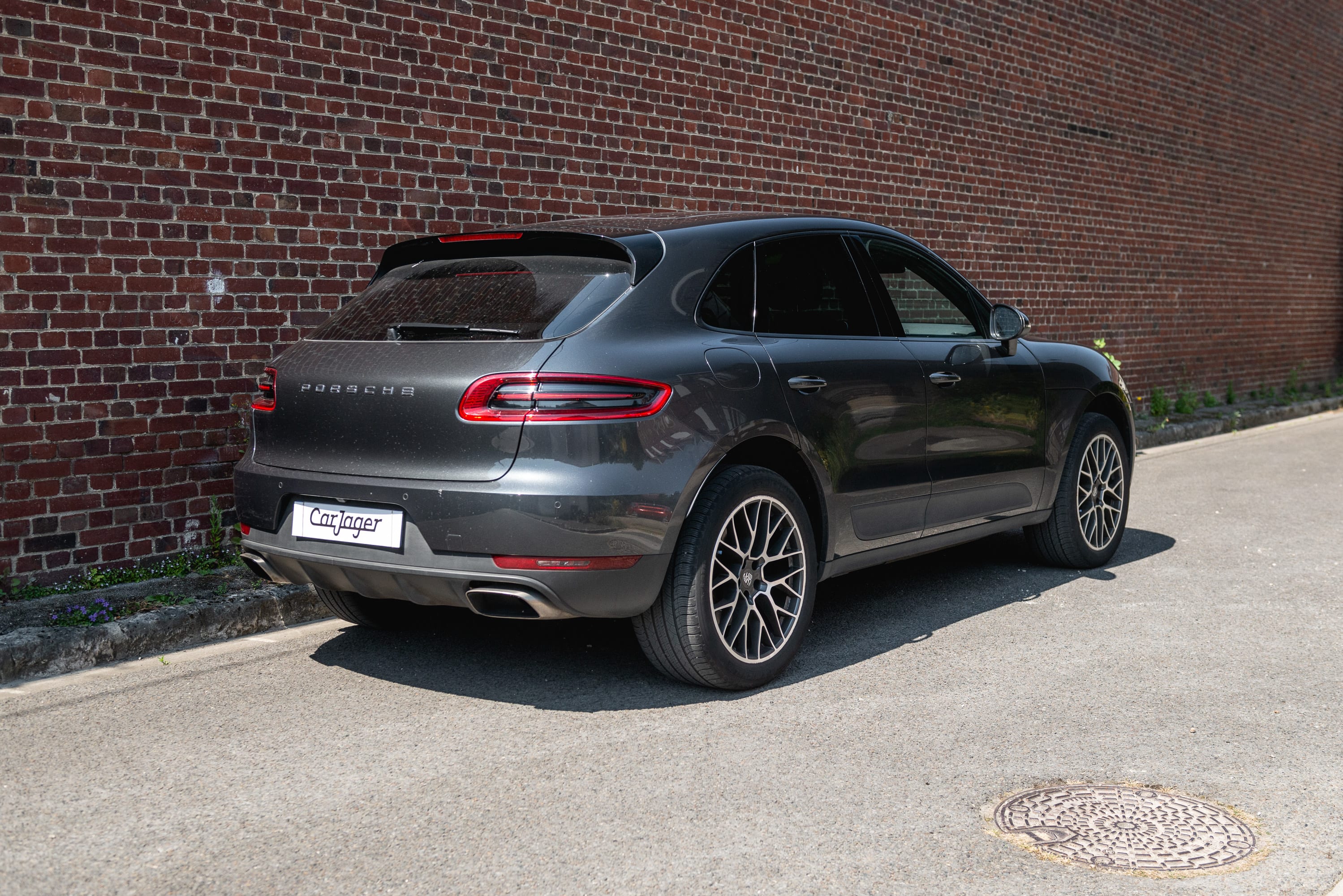 PORSCHE Macan 2017 used exterior (2)