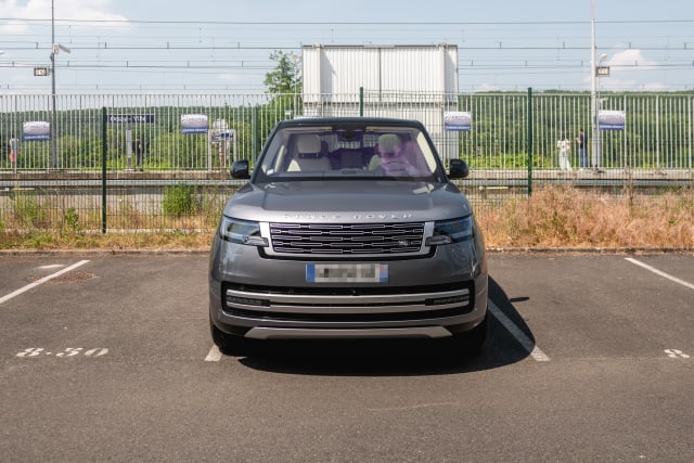 Land Rover Range Rover Mark Ii P510e Swb