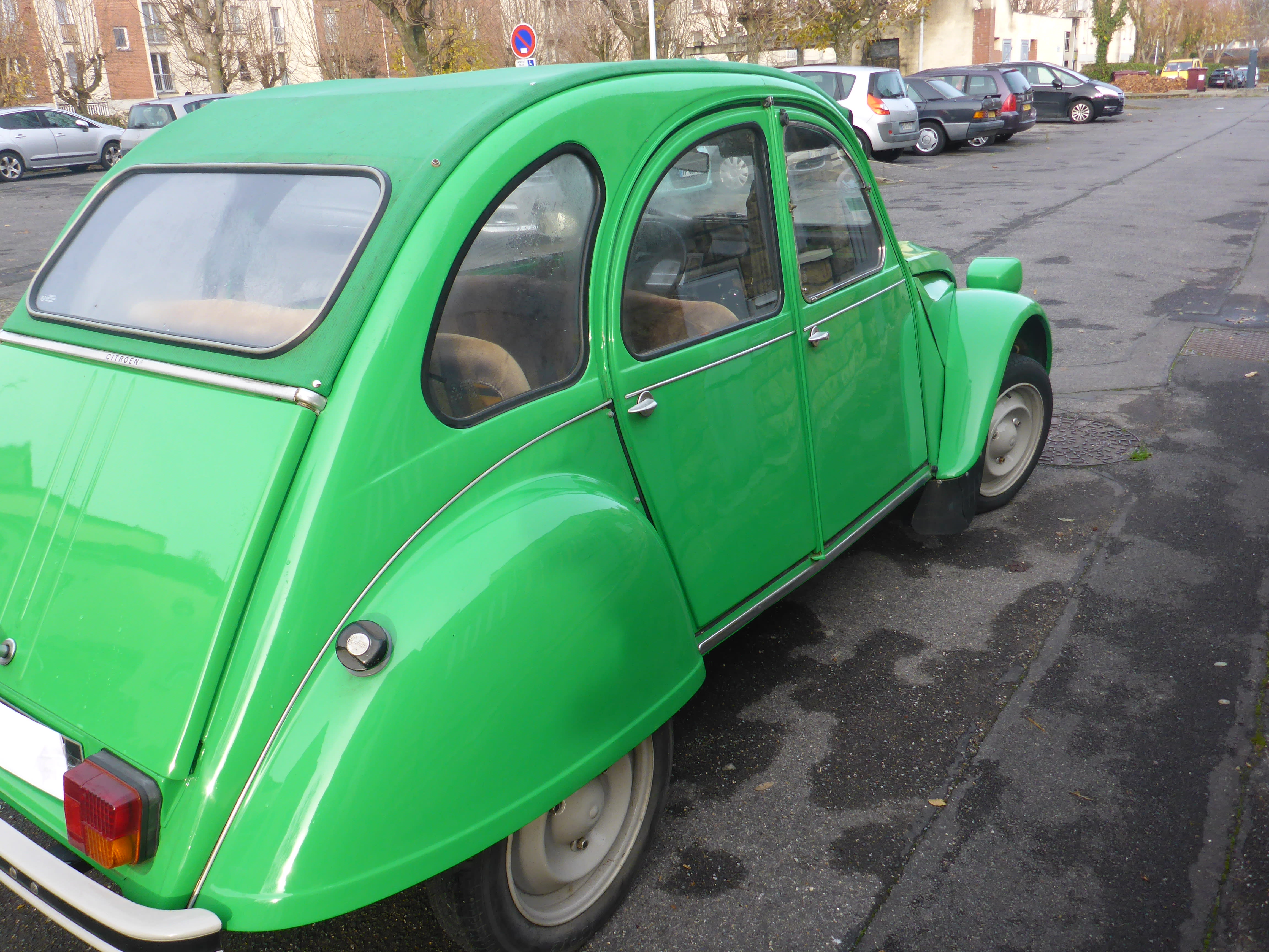 Citroën 2 Cv Spécial 4 Windows