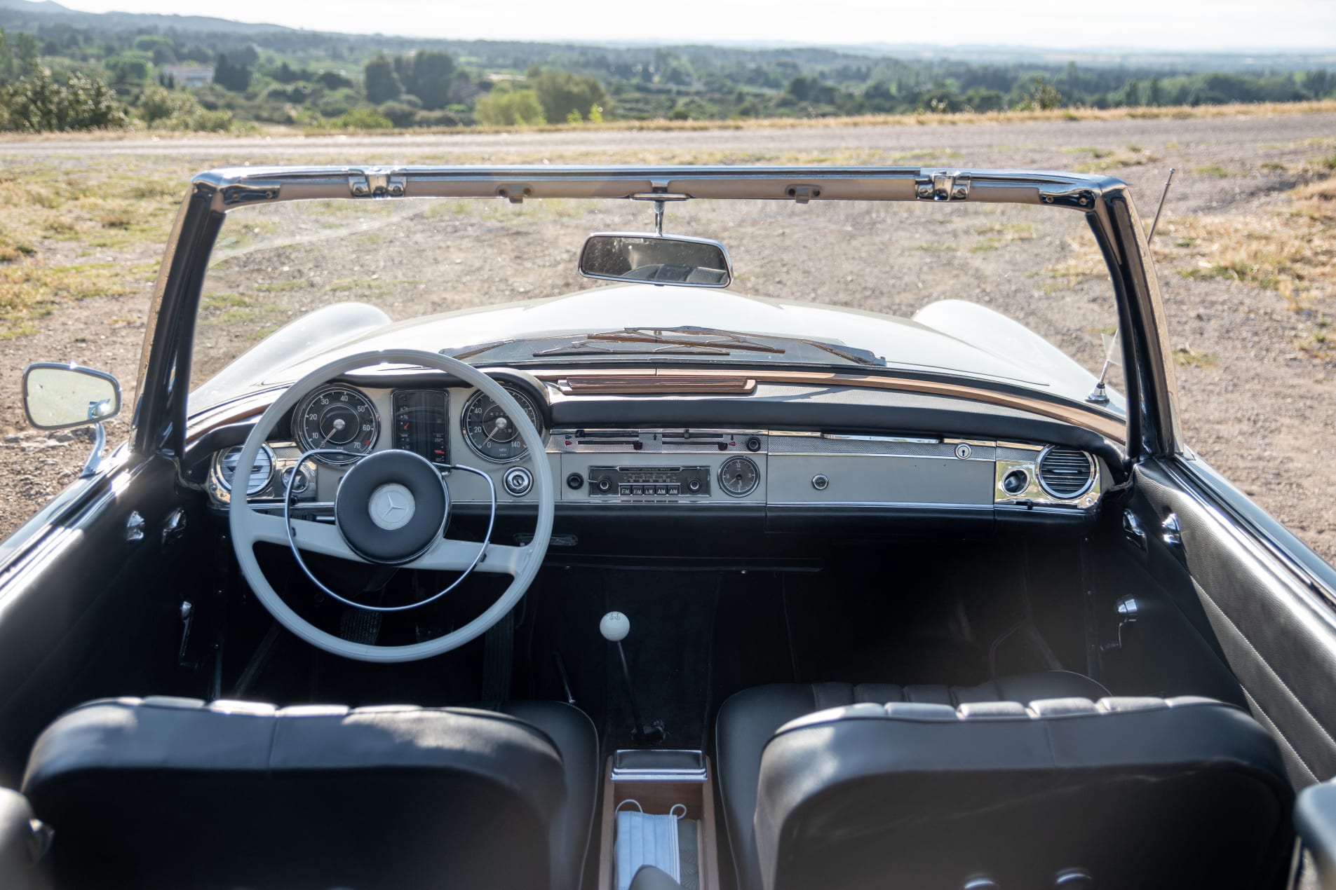 MERCEDES-BENZ 230 sl 1965